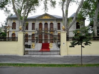 Фото ancient building